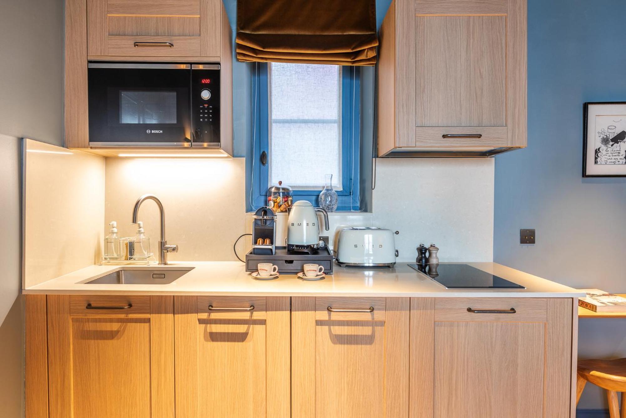 Maison La Boheme Montmartre - Studios & Apartments Paryż Zewnętrze zdjęcie